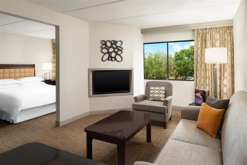 Sheraton Suites Orlando Airport Hotel Δωμάτιο φωτογραφία